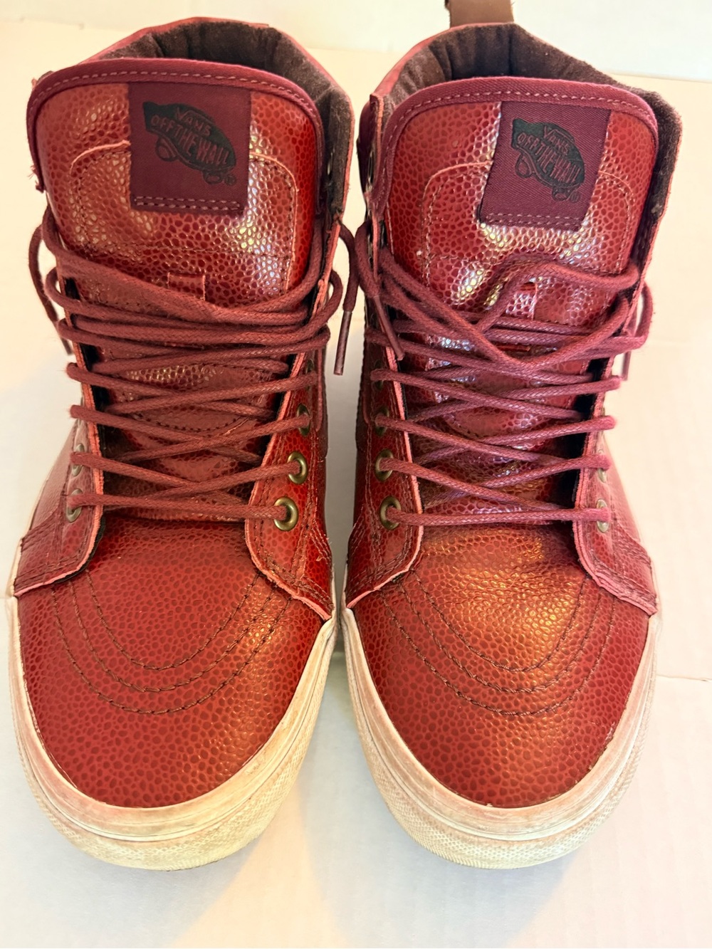 Vans Men's High-Top Sneakers - Burgundy